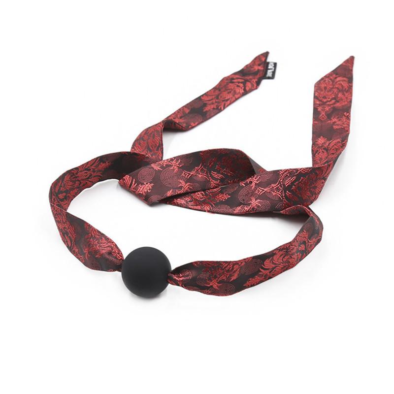Bâillon boule dentelle