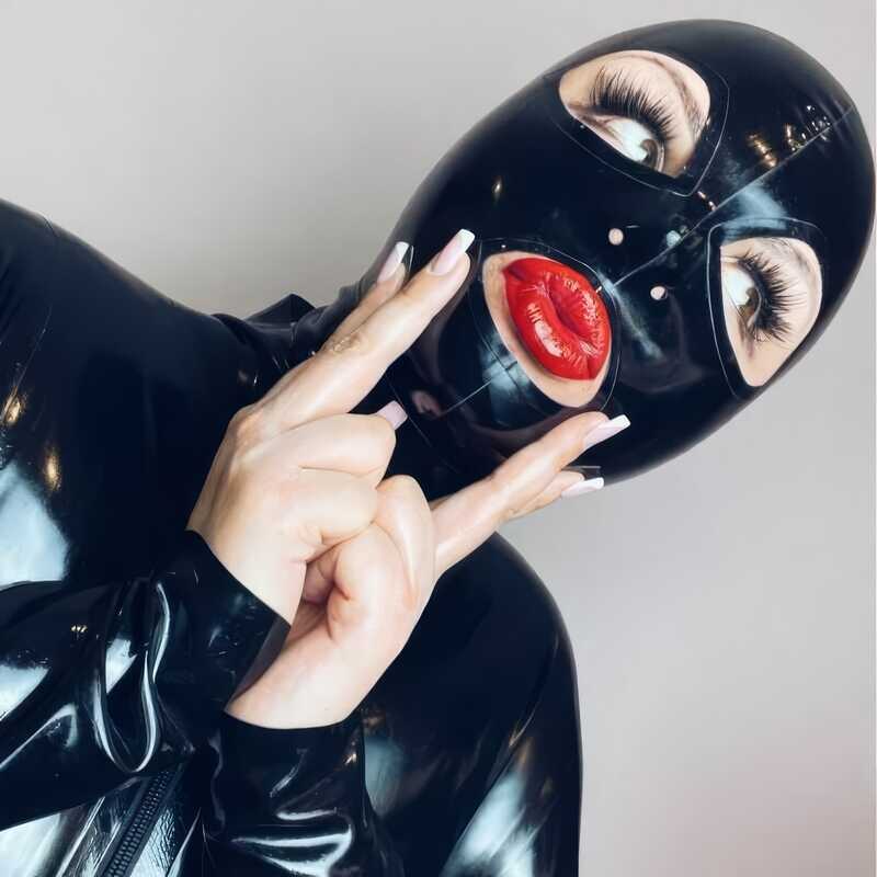 Cagoule Latex Femme 2 Trous