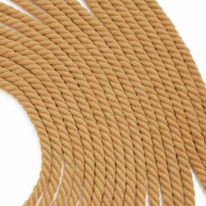Corde bondage Nouée
