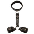 Menottes & collier en cuir